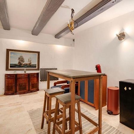Rent Big Room With Breakfast Free In Old City Нанси Экстерьер фото