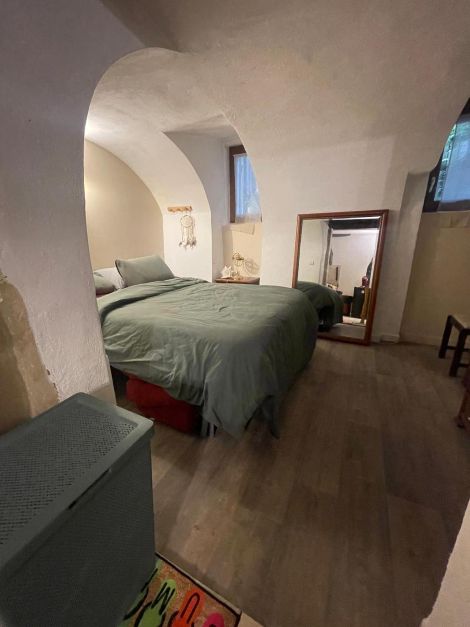 Rent Big Room With Breakfast Free In Old City Нанси Экстерьер фото
