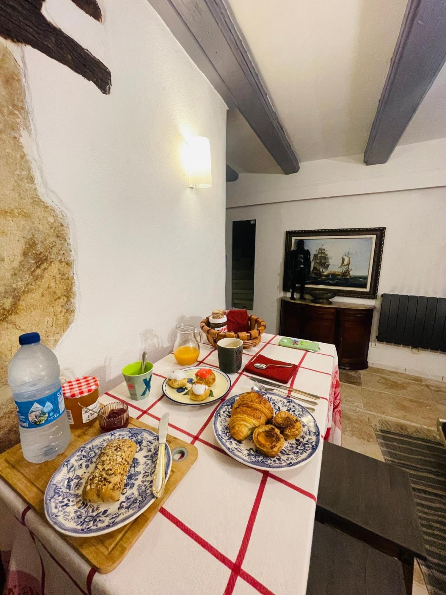 Rent Big Room With Breakfast Free In Old City Нанси Экстерьер фото